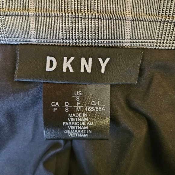 DKNY plaid faux leather sleeves jacket - Picture 7 of 7